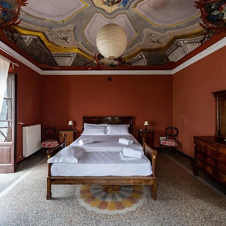 Villa La Rossa Fiumelatte Buitenkant foto