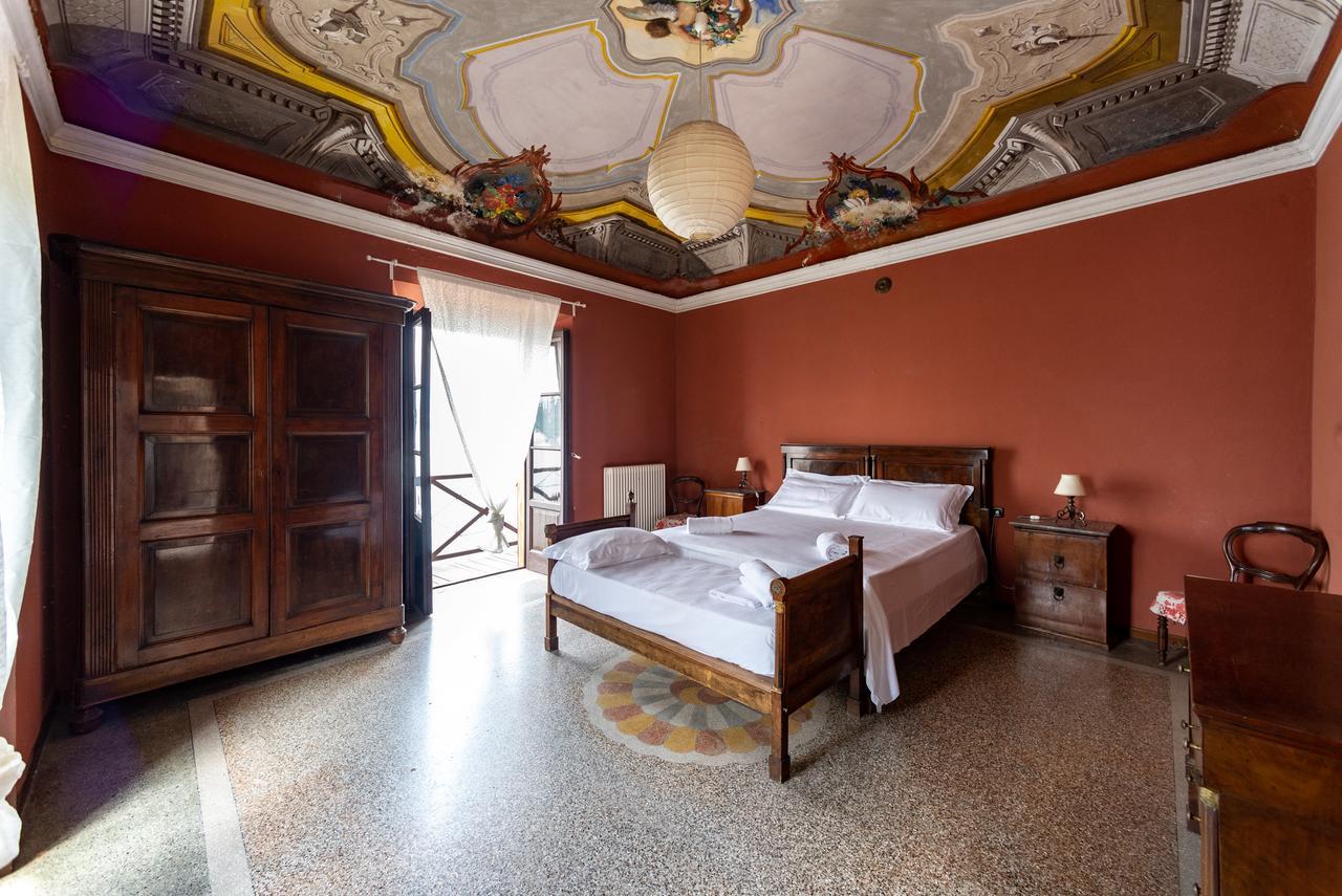 Villa La Rossa Fiumelatte Buitenkant foto
