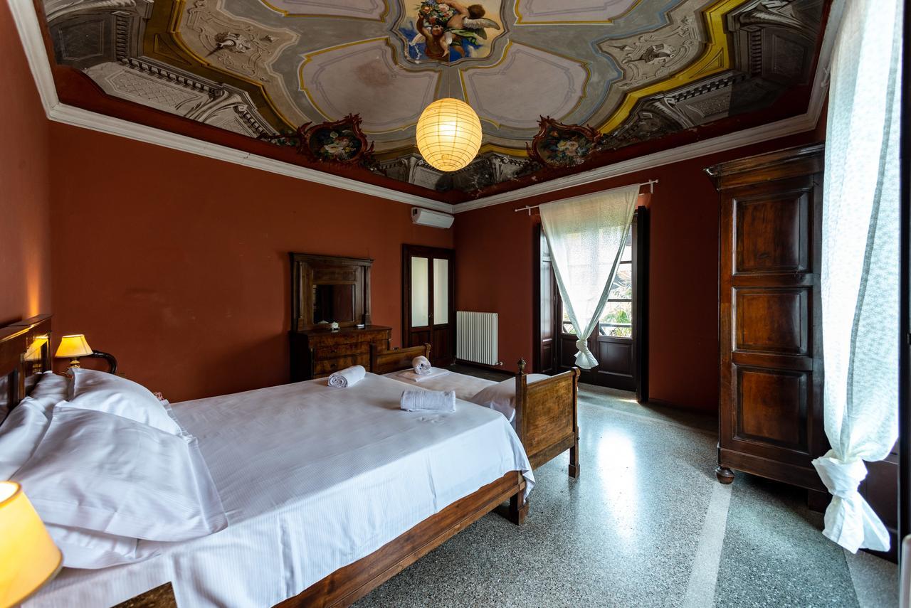 Villa La Rossa Fiumelatte Buitenkant foto